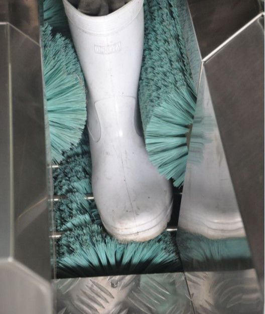 Lavadora de la bota del acero inoxidable 304 y limpiador de zapato automáticos para la fábrica de la comida 0